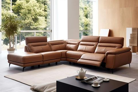 Leather Sofas vs Fabric Sofas: A Simple Guide to Comfort, Style, and Durability